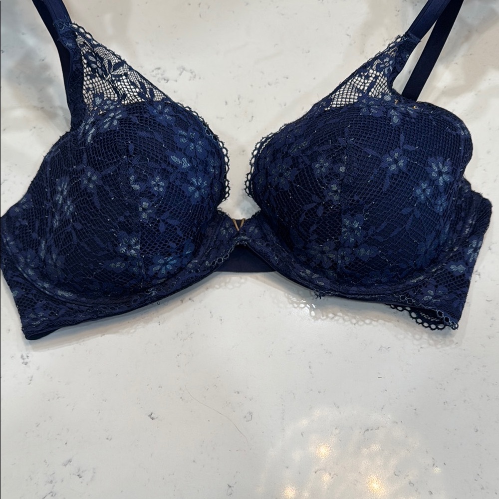 Victoria's Secret Navy Lace Bra